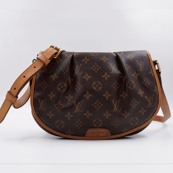 BY22 💕 Louis Vuitton Monogram Menilmontant - Picture 1 of 13